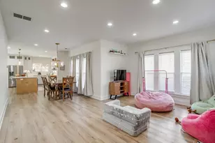 1804 Thomas Pl, Fort Worth, TX 76107 - Photo 3