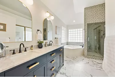 1604 Los Altos Court, Arlington, TX 76006 - Photo 17