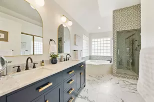 1604 Los Altos Ct, Arlington, TX 76006 - Photo 17