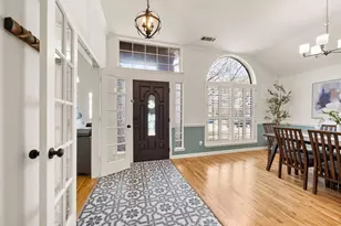 1604 Los Altos Ct, Arlington, TX 76006 - Photo 3