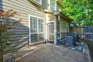 8417 Towneship Ln, Dallas, TX 75243 - Photo 27