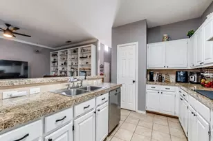 8417 Towneship Ln, Dallas, TX 75243 - Photo 13