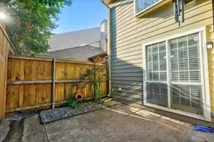 8417 Towneship Ln, Dallas, TX 75243 - Photo 27
