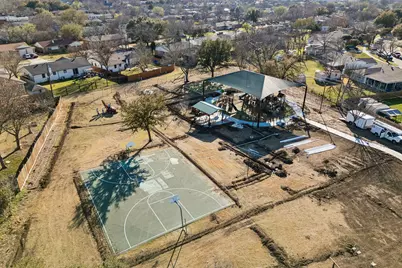 3010 Joanna Drive, Farmers Branch, TX 75234 - Photo 31