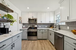 3010 Joanna Dr, Farmers Branch, TX 75234 - Photo 13