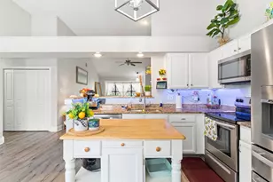 2337 Dalewood Ln, Bedford, TX 76022 - Photo 7