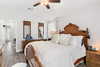 2337 Dalewood Lane, Bedford, TX 76022 - Photo 13