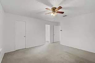 1421 Knottingham Dr, Little Elm, TX 75068 - Photo 13