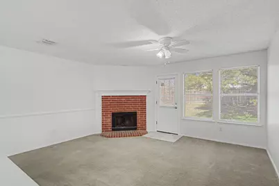 1421 Knottingham Drive, Little Elm, TX 75068 - Photo 3