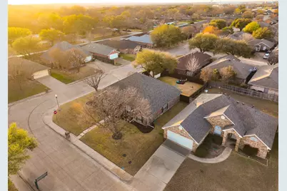 701 Queens Drive, Waxahachie, TX 75165 - Photo 35