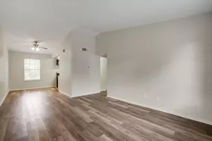 1105 UTA Blvd, Arlington, TX 76013 - Photo 9