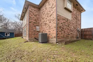 2422 Whispering Cove Cir, Garland, TX 75044 - Photo 23