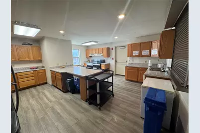 2045 SE Green Oaks Boulevard, Arlington, TX 76017 - Photo 5