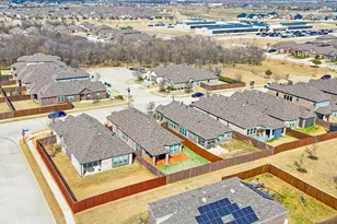 1504 Gelding Dr, Aubrey, TX 76227 - Photo 31