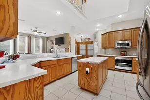 6869 Cape Cod Dr, Grand Prairie, TX 75054 - Photo 9