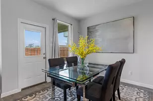 215 Greenhill Trl, Boyd, TX 76023 - Photo 7