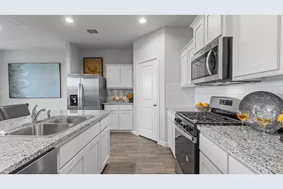 215 Greenhill Trail, Boyd, TX 76023 - Photo 3