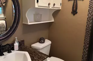 900 Tamara St, Athens, TX 75751 - Photo 11