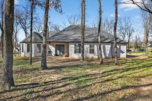 107 Oakbend Trl, Mabank, TX 75147 - Photo 25