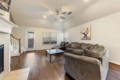 433 Castle Street, DeSoto, TX 75115 - Photo 13