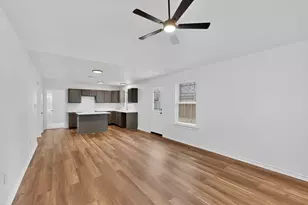 1306 Oak St, McKinney, TX 75069 - Photo 3