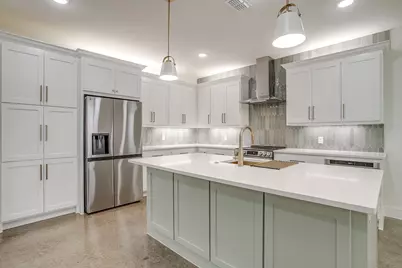 100 Cardinal Woods Court, Granbury, TX 76049 - Photo 7