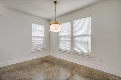 100 Cardinal Woods Court, Granbury, TX 76049 - Photo 11