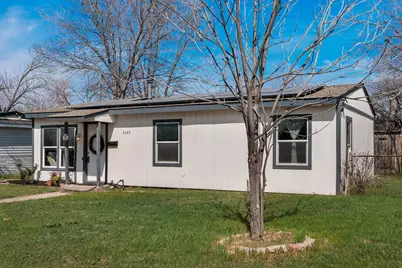 2345 Brothers Street, Fort Worth, TX 76106 - Photo 3