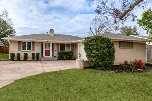 534 Summit Dr, Richardson, TX 75081 - Photo 1