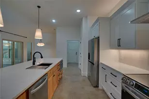 102 Cardinal Woods Ct, Granbury, TX 76049 - Photo 5