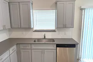 1819 Boxwood Dr, Sherman, TX 75092 - Photo 11