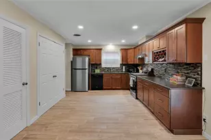 706 Krueger St, Clifton, TX 76634 - Photo 7