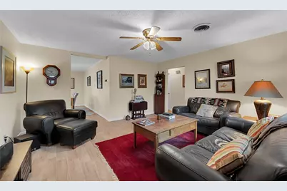 706 Krueger Street, Clifton, TX 76634 - Photo 3