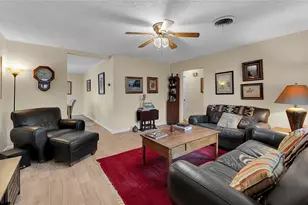 706 Krueger St, Clifton, TX 76634 - Photo 3