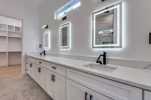 2806 Guymon St, Dallas, TX 75212 - Photo 13