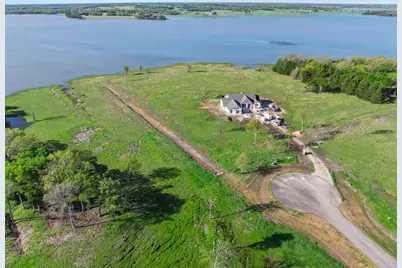 381 Lakewood Lane, Honey Grove, TX 75446 - Photo 3