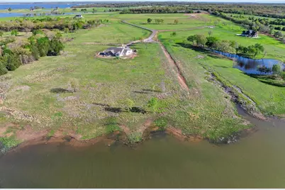 381 Lakewood Lane, Honey Grove, TX 75446 - Photo 17