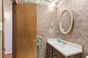 2204 Red Bluff Dr, Carrollton, TX 75007 - Photo 29