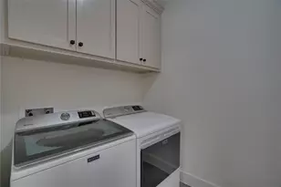 108 Cardinal Woods Ct, Granbury, TX 76049 - Photo 9