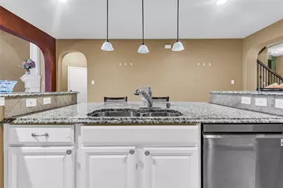 210 Rose Garden Way, Red Oak, TX 75154 - Photo 13