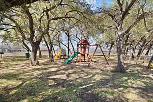 5511 Black Pine Cir, Granbury, TX 76048 - Photo 29