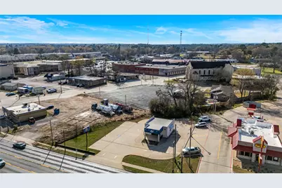 207 N Henderso Boulevard, Kilgore, TX 75662 - Photo 21