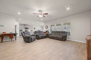 708 Golden Gate Pk Rd, Alvarado, TX 76009 - Photo 7