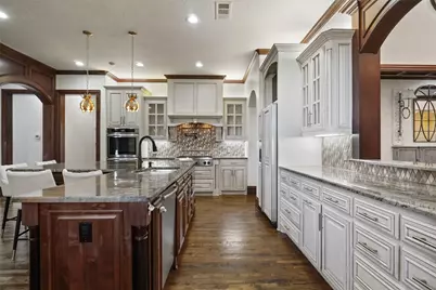 1217 Saddlebrook Way, Bartonville, TX 76226 - Photo 9