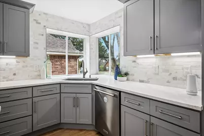 1314 Red Maple Drive, Carrollton, TX 75007 - Photo 5