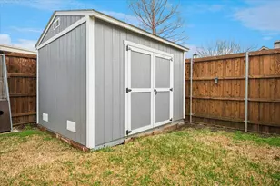 1314 Red Maple Dr, Carrollton, TX 75007 - Photo 33