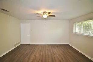 4219 Oak Arbor Dr, Dallas, TX 75233 - Photo 9