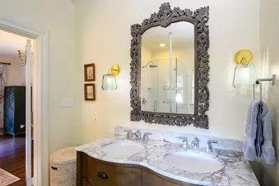 6934 Hammond Avenue, Dallas, TX 75223 - Photo 15