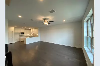 2721 Vista Park Lane, Lewisville, TX 75067 - Photo 13