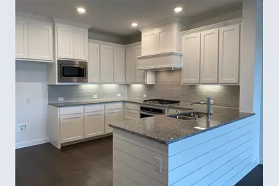 2721 Vista Park Lane, Lewisville, TX 75067 - Photo 5